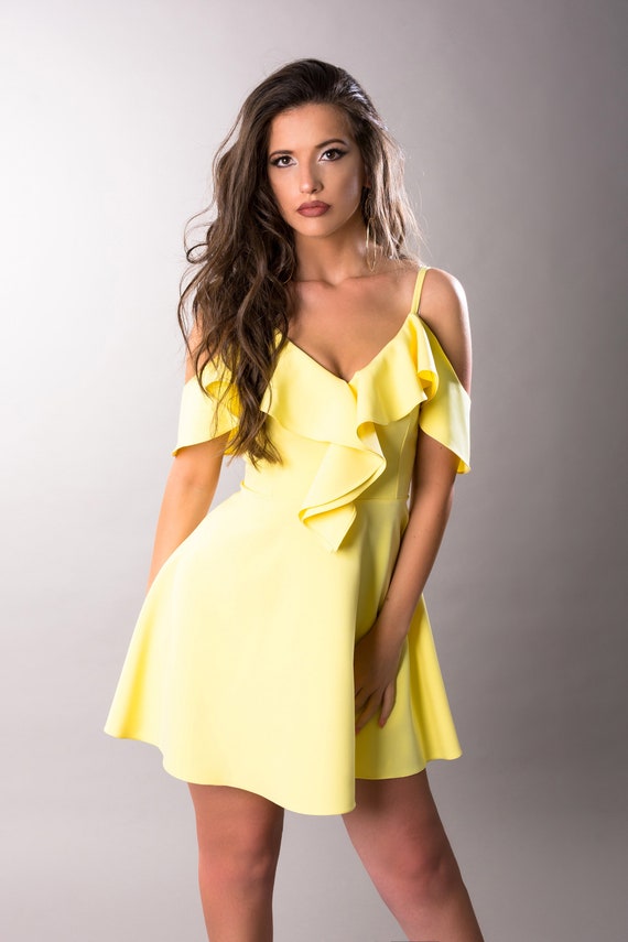 Plus size yellow skater dress cheap