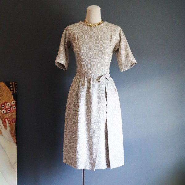 60s Ivory and Beige Textured Geometric Dress