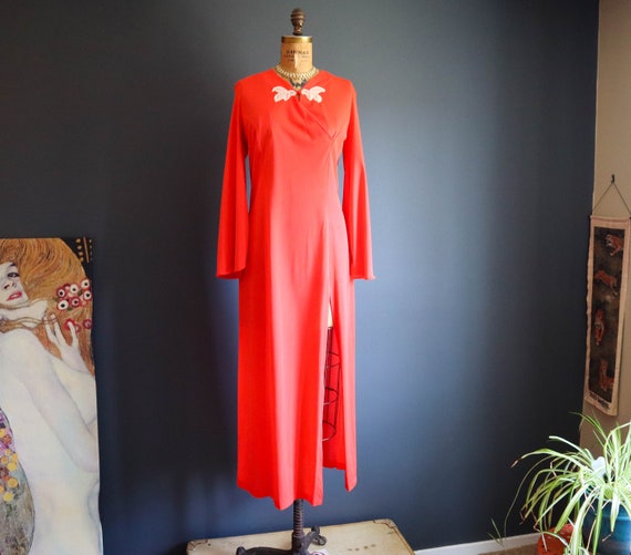 70s Vermillion Night Gown House Dress - image 7