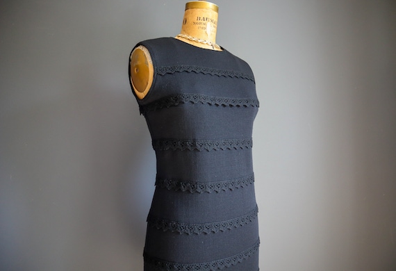 60s Elegant Black Knit Sheath by Mason Edwards El… - image 5