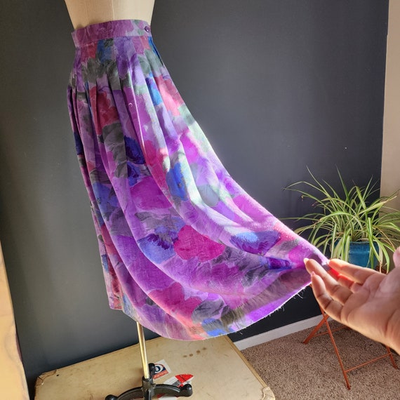 80's Watercolor Roses Fine Wool Midi Skirt - image 4