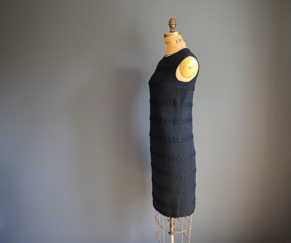 60s Elegant Black Knit Sheath by Mason Edwards El… - image 4