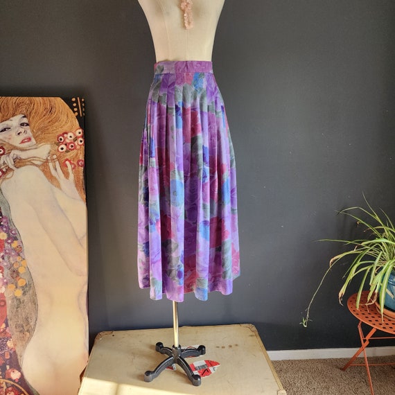 80's Watercolor Roses Fine Wool Midi Skirt - image 2