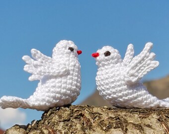 Doves of Peace in Love Amigurumi Pattern - Written Instructions in English and German