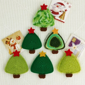 Crochet Pattern Decorative Christmas Tree Ornament Keychain - Written Pattern and Photo Tutorial in English and German - PDF for download