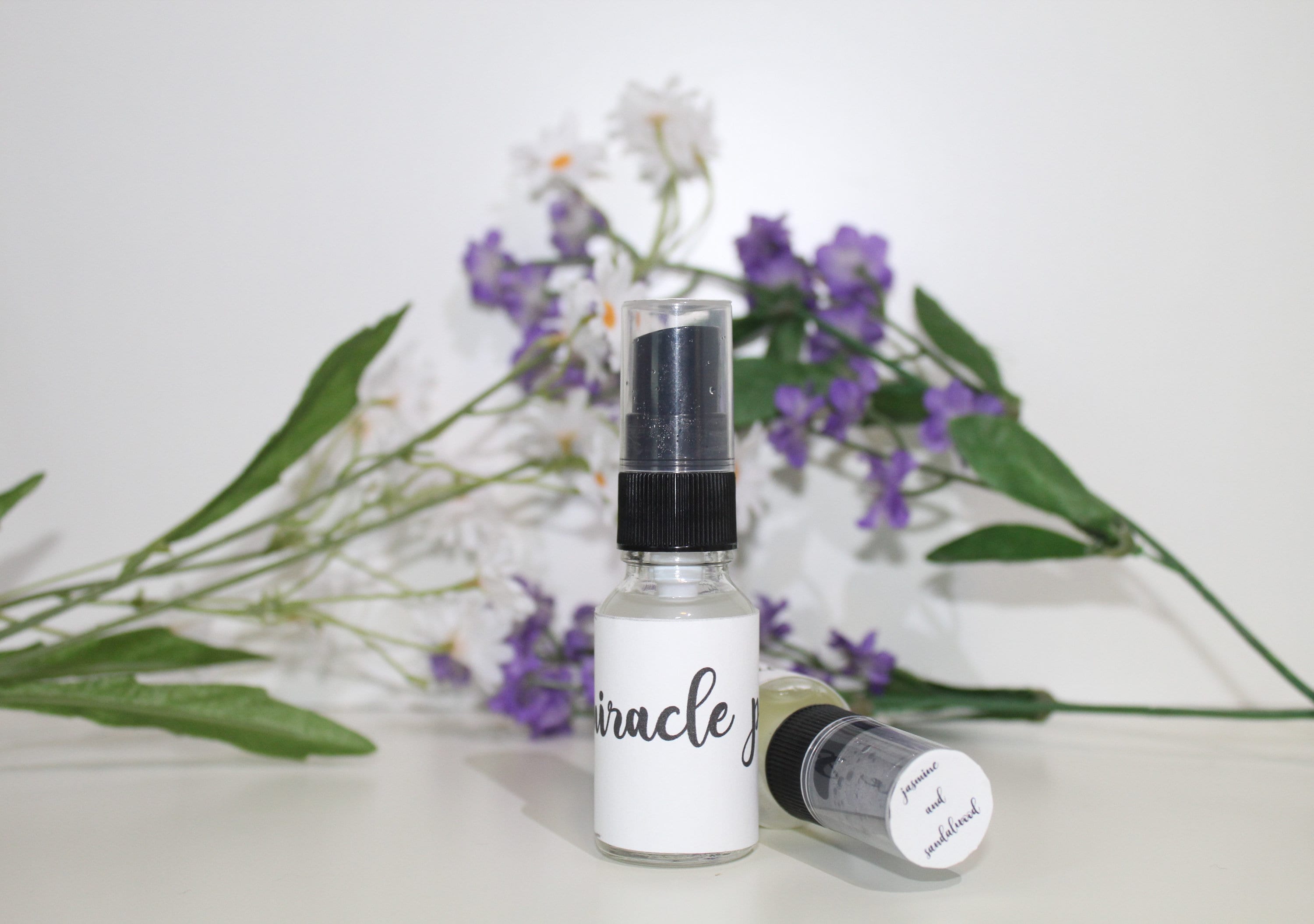 Jasmine and Sandalwood Perfume Perfume Oilbody Mistflower Etsy Jasmine and Sandalwood Perfume Perfume Oilbody Mistflower Etsy