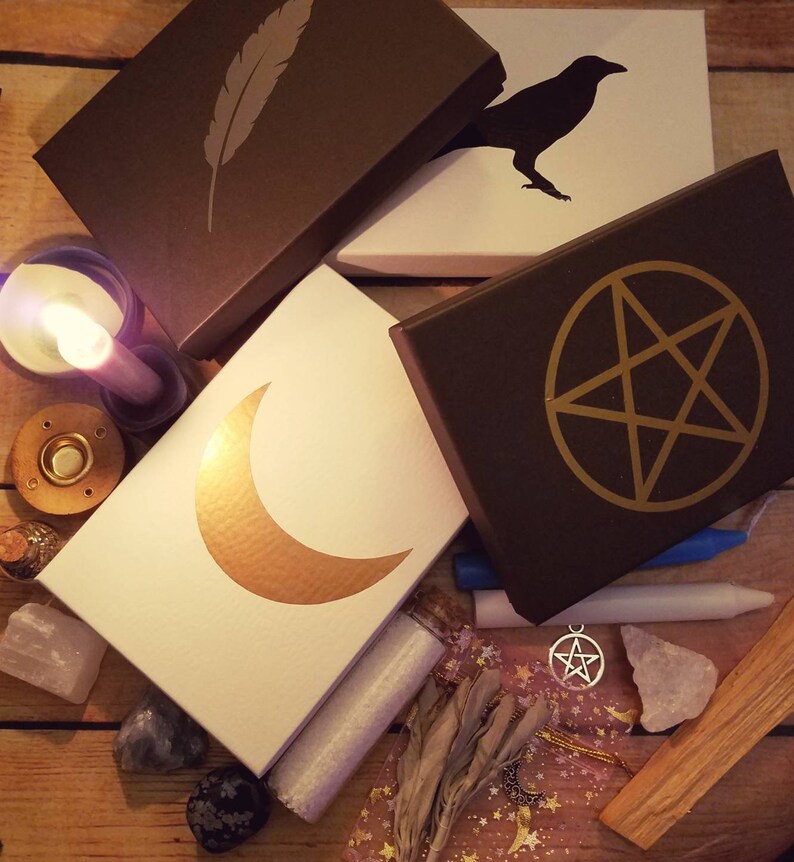 Mystery Box Kit de sorcellerie 15 Articles Intuitivement Etsy