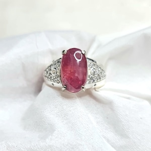 Natural 7.80 CT Ruby Alpaca Mixed Metal Unisex Ring