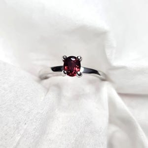 Songea Red Ruby Solitaire Silver Ring 925 Stamp