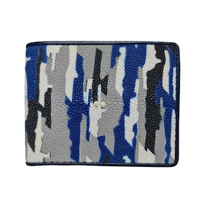 Echte herenportemonnee van pijlstaartroghuid met camouflage leger militair schilderij motief handgemaakte portemonnee
