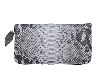 Cartera de mujer de auténtica piel de pitón - Hecha a mano en color gris