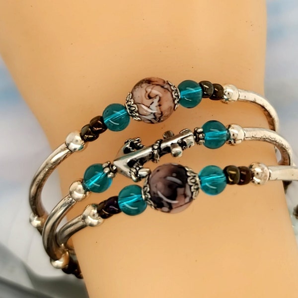 Memory wire bracelet, Bracelets for women, Beaded wrap bracelet, Gift for her, Wire wrapped jewelry, Handmade jewelry, beaded bracelets,