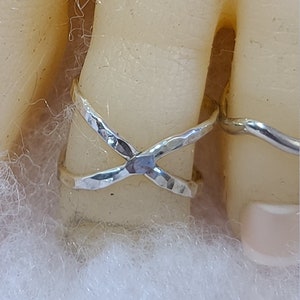 Sterling Silver Criss Cross Toe Ring: Adjustable X Ring