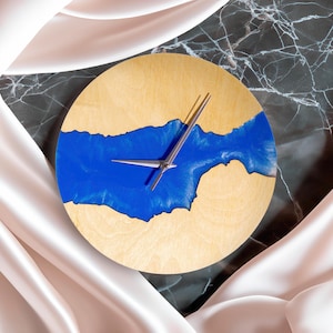 Pearl Resin Wall Clock, Handmade Epoxy Clock, Ocean Themed