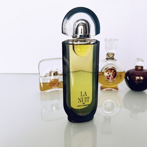 Four Small Factice Bottles, Various Dummy Poison, J' ai Osé, Bal a Versailles, La Nuit No perfume Inside image 4