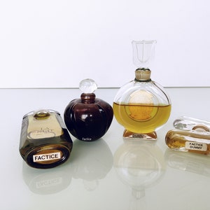 Four Small Factice Bottles, Various Dummy Poison, J' ai Osé, Bal a Versailles, La Nuit No perfume Inside image 10