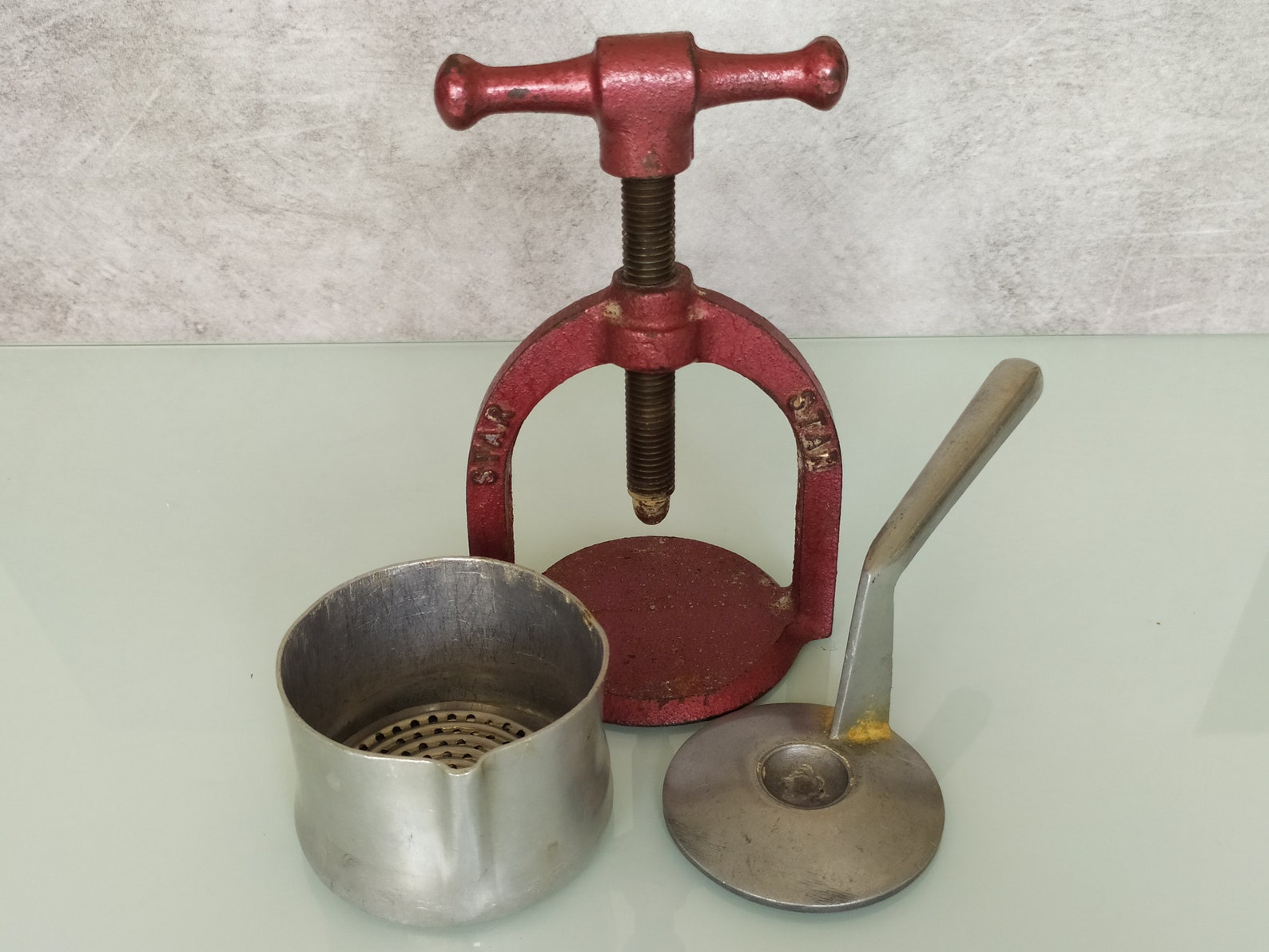 Vintage meat juice press Cast iron meat press Star Italian Etsy