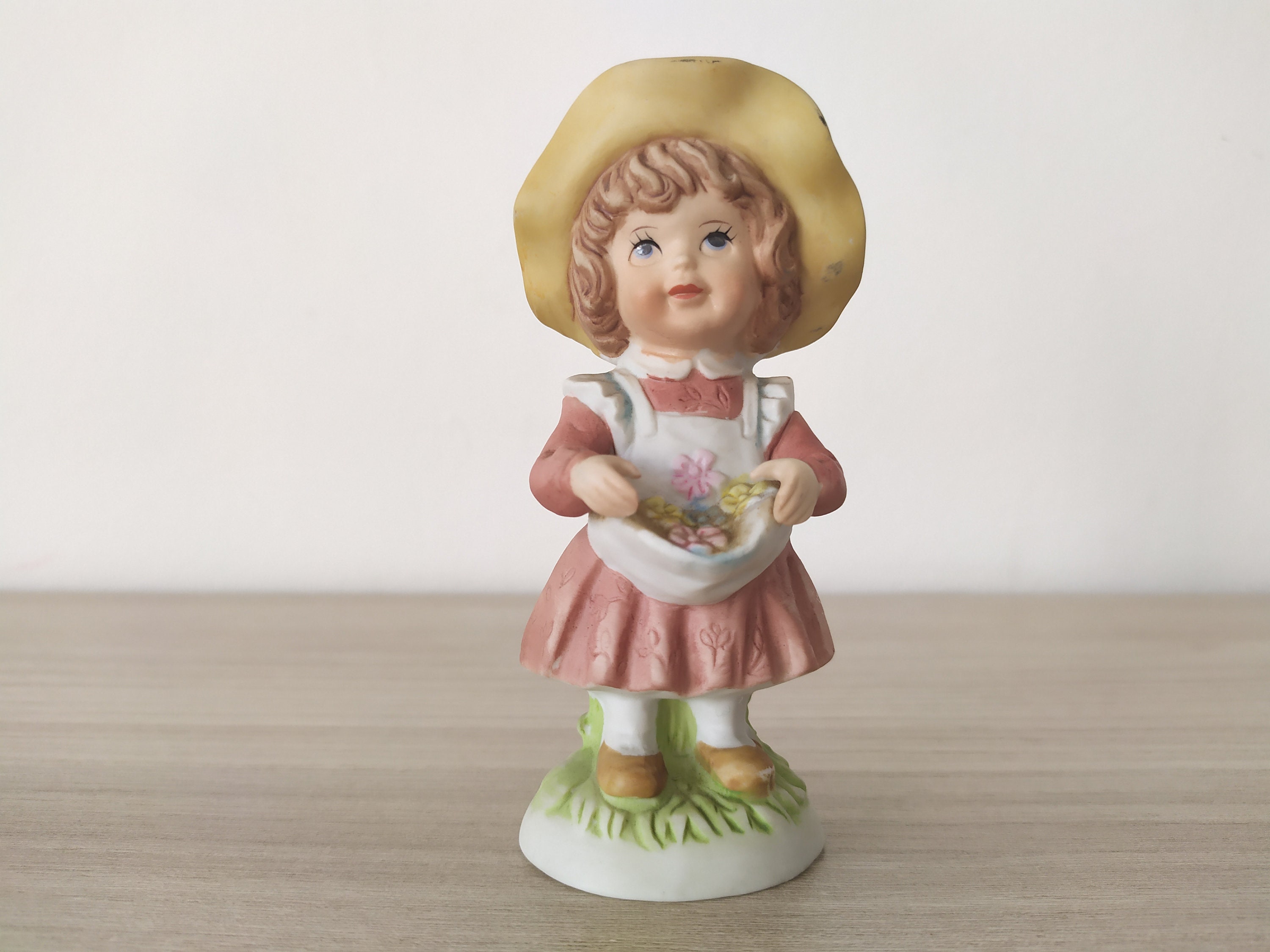 Capodimonte Figurine Statuette Capodimonte Little Girl - Etsy