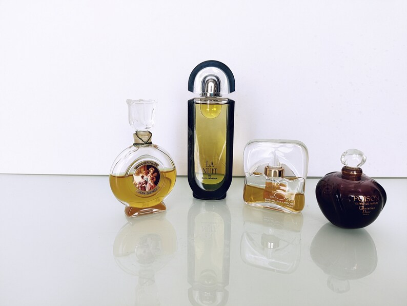 Four Small Factice Bottles, Various Dummy Poison, J' ai Osé, Bal a Versailles, La Nuit No perfume Inside image 1