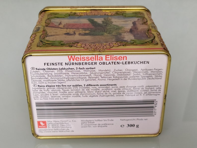 Tin box with music box Nuremberg city view Silent night Christmas song