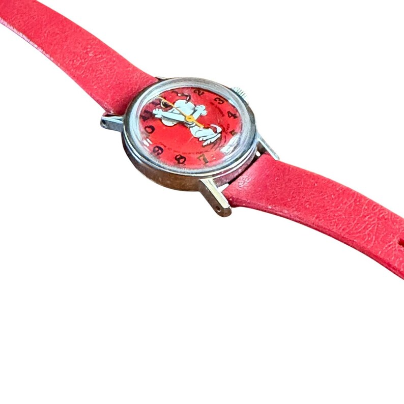 Vintage Snoopy Peanuts Girls Wristwatch Red Dial Red Strap Cartoon Analog Watch - As Is image 7