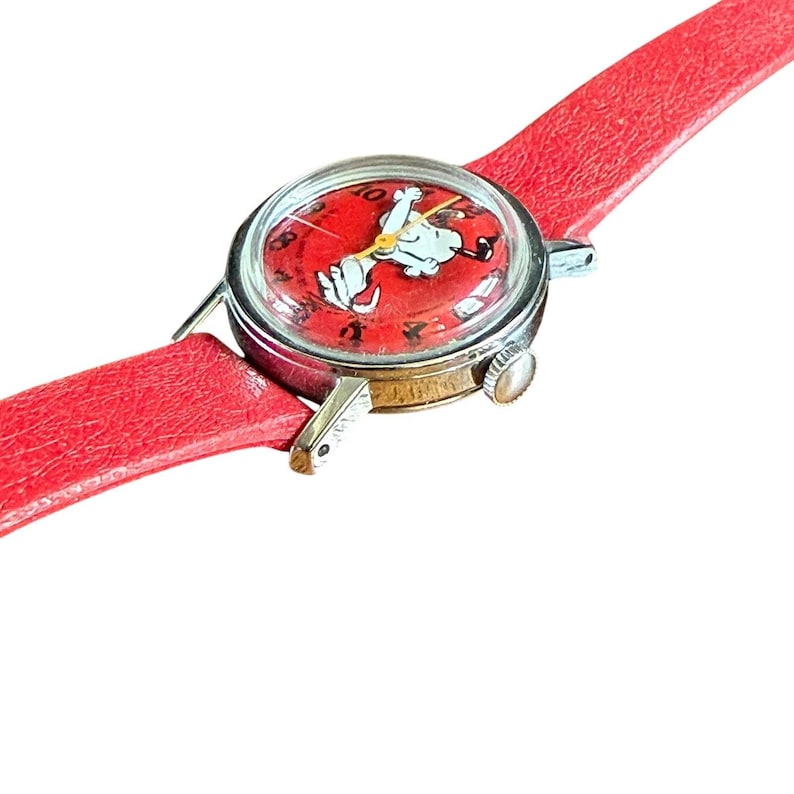 Vintage Snoopy Peanuts Girls Wristwatch Red Dial Red Strap Cartoon Analog Watch - As Is image 6