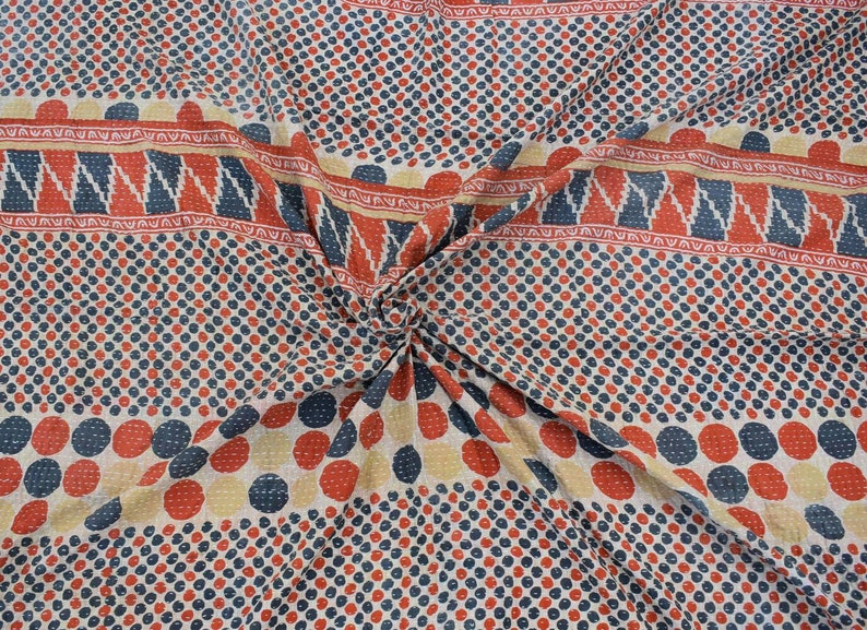 Reversible Old Sari Vintage Kantha Quilt Queen Kantha Throw Recycled Cotton Blanket Blanket Bedspreads Baby quilt picnic throw 55x85 SC113