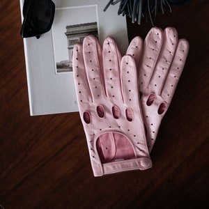 Messina - Women's Leather Driving Gloves in Pink