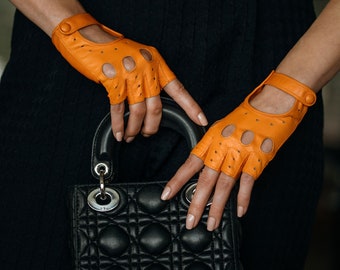 La Spezia - Women's Fingerless Driving Gloves in Yellow