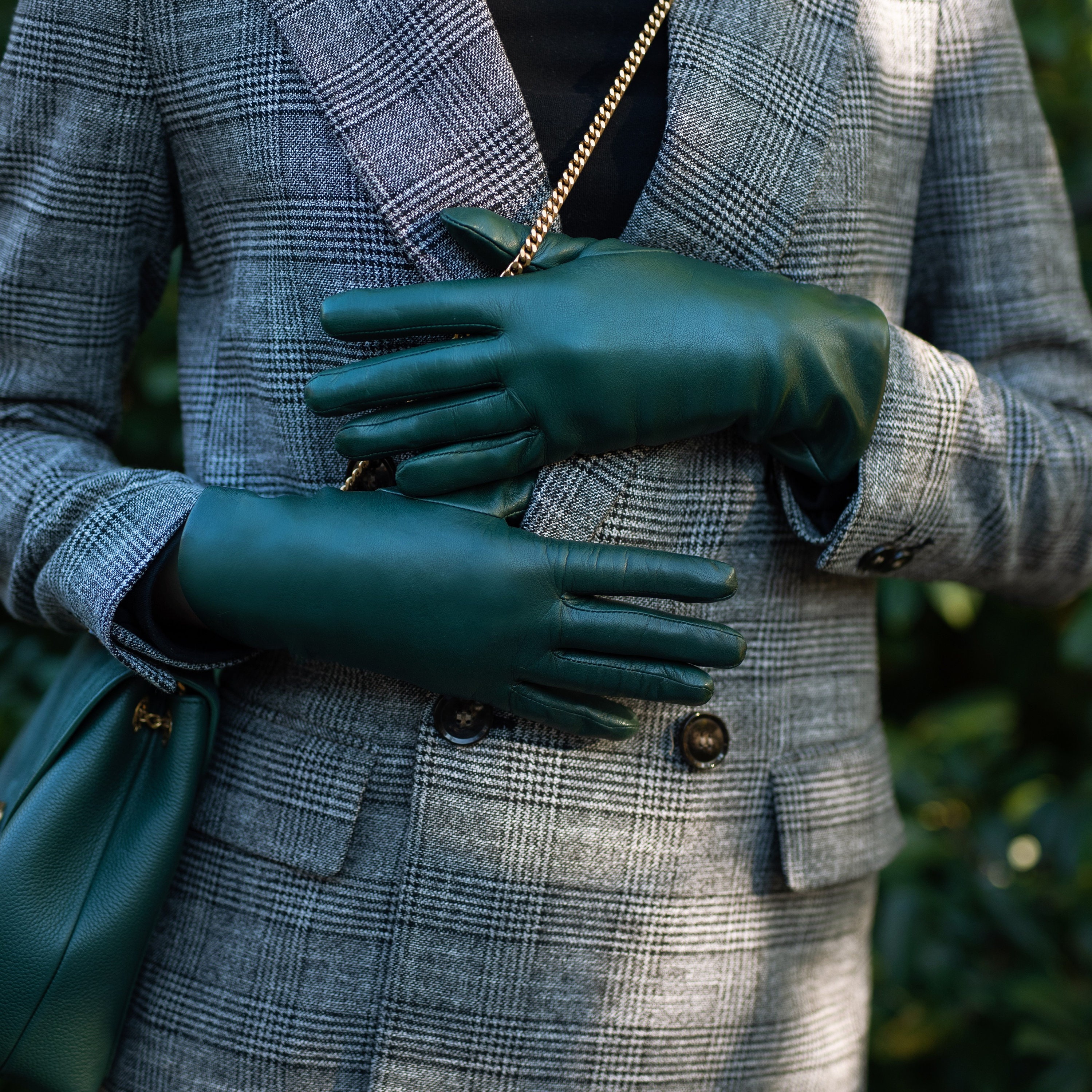 Green leather on sale gloves ladies