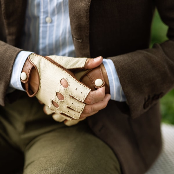 Rome - Gants de conduite sans doigts cousus à la main pour hommes en crème et chameau