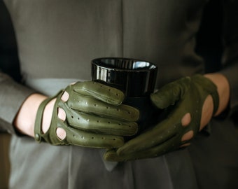 Messina - Women's Leather Driving Gloves in Olive Green