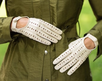 Rimini - Women's Leather Driving Gloves in Cream