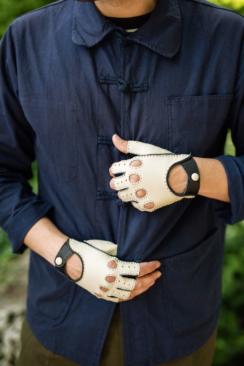 Rome Men's Fingerless Driving Gloves, hand sewn in Creme and Blue colour image 1