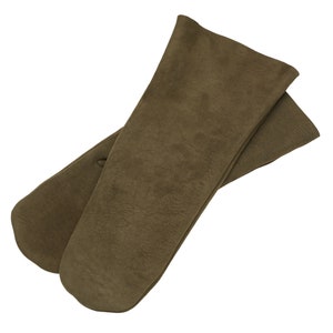 Courmayeur - Women&#39;s Shearling Gloves in Loden Green Sheepskin Leather