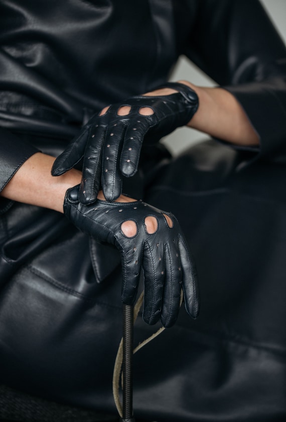 Lovely Women's Genuine Leather Wrist Gloves Black 