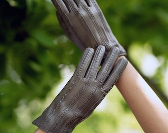 Pavia - Light Grey Women's Leather Gloves