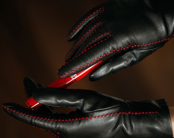 Foligno - Women's Nappa Leather Gloves in Black With Red Contrast Stitching