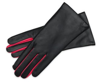 Barletta - Women&#39;s Black and Pink Touchscreen Compatible Leather Gloves