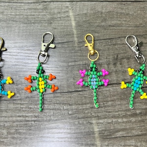 Colorful Beaded Lizard Keychain: Handmade Gecko Key Ring, Backpack Charm