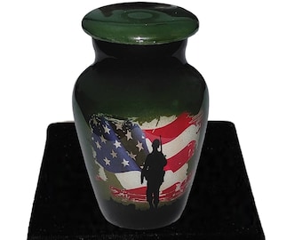 Akanksha Arts Classic Mini Cremation Keepsake Urn for Human Ashes – with Velvet Box - 2.8 inch - US Flag Keepsake - Patriotic Soldier Urn