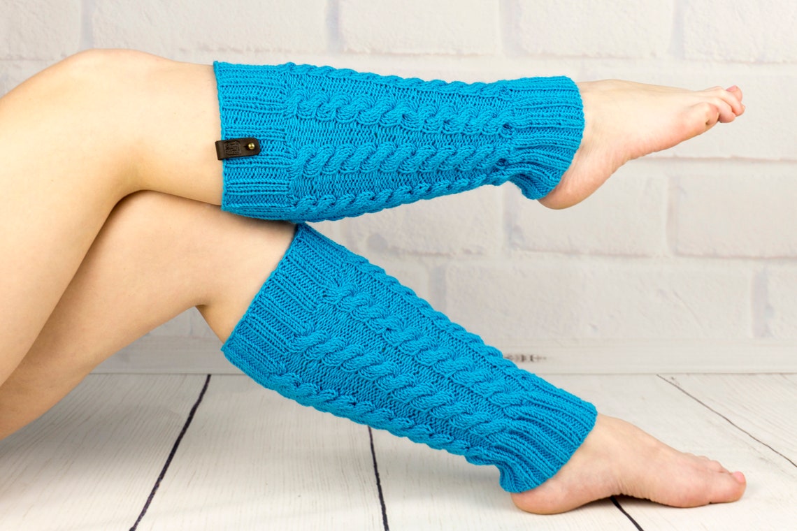 Aura Knee-High Legwarmers (Baby Blue)