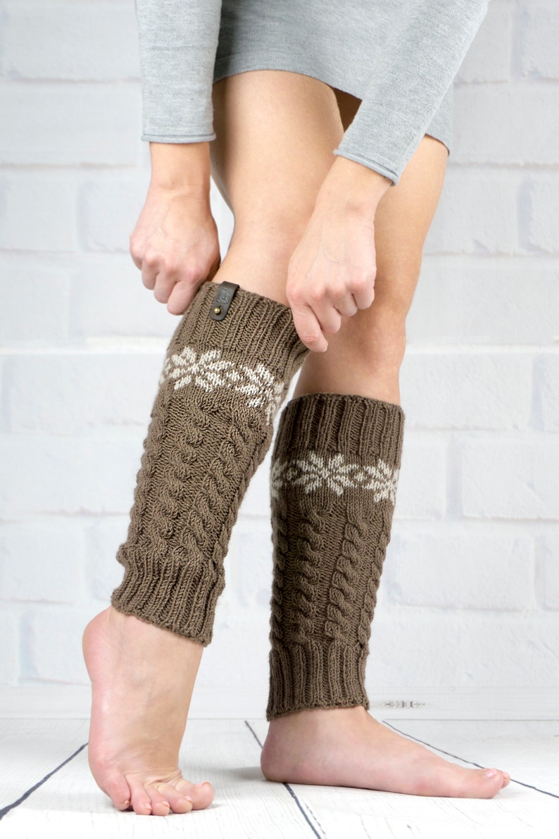 Leg warmer Dance Yoga Ballet, Hand knit legwarmers brown color for girls or teen, Winter warm wool boot socks cuffs, Woman gift image 2