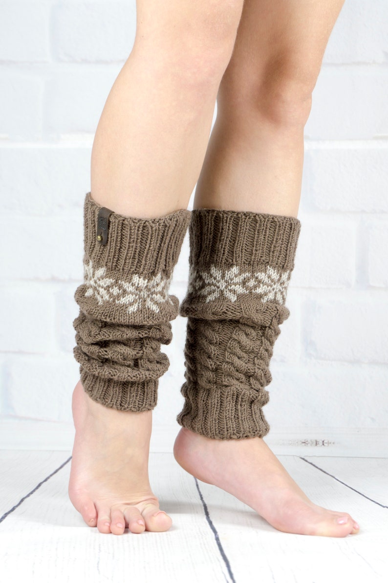 Leg warmer Dance Yoga Ballet, Hand knit legwarmers brown color for girls or teen, Winter warm wool boot socks cuffs, Woman gift image 8