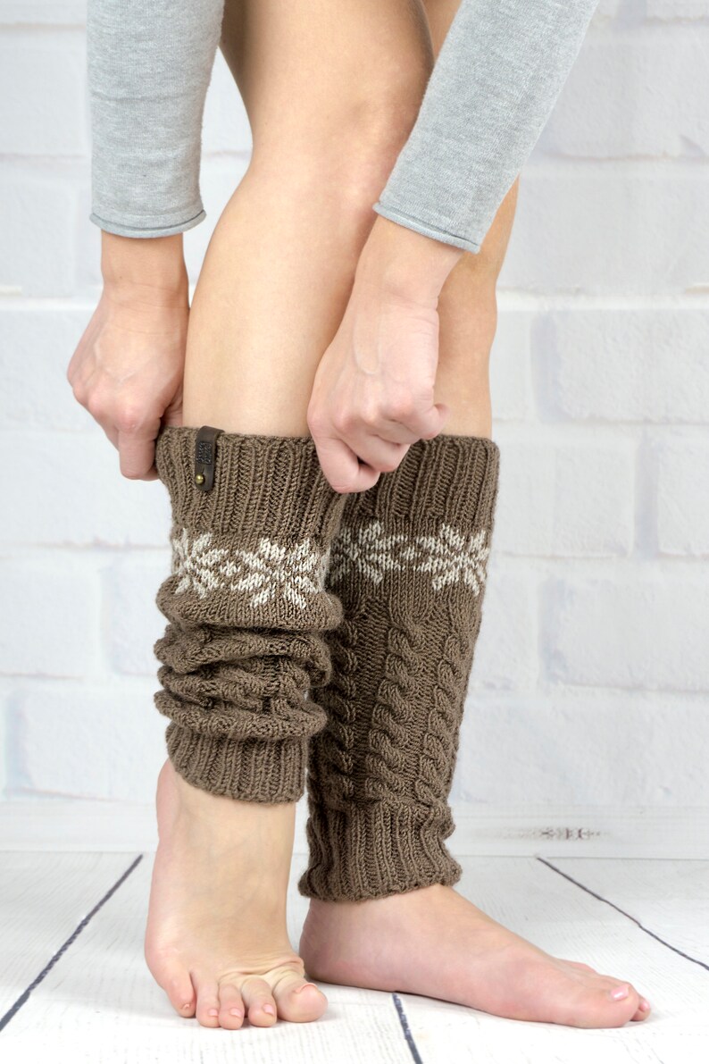 Leg warmer Dance Yoga Ballet, Hand knit legwarmers brown color for girls or teen, Winter warm wool boot socks cuffs, Woman gift image 7