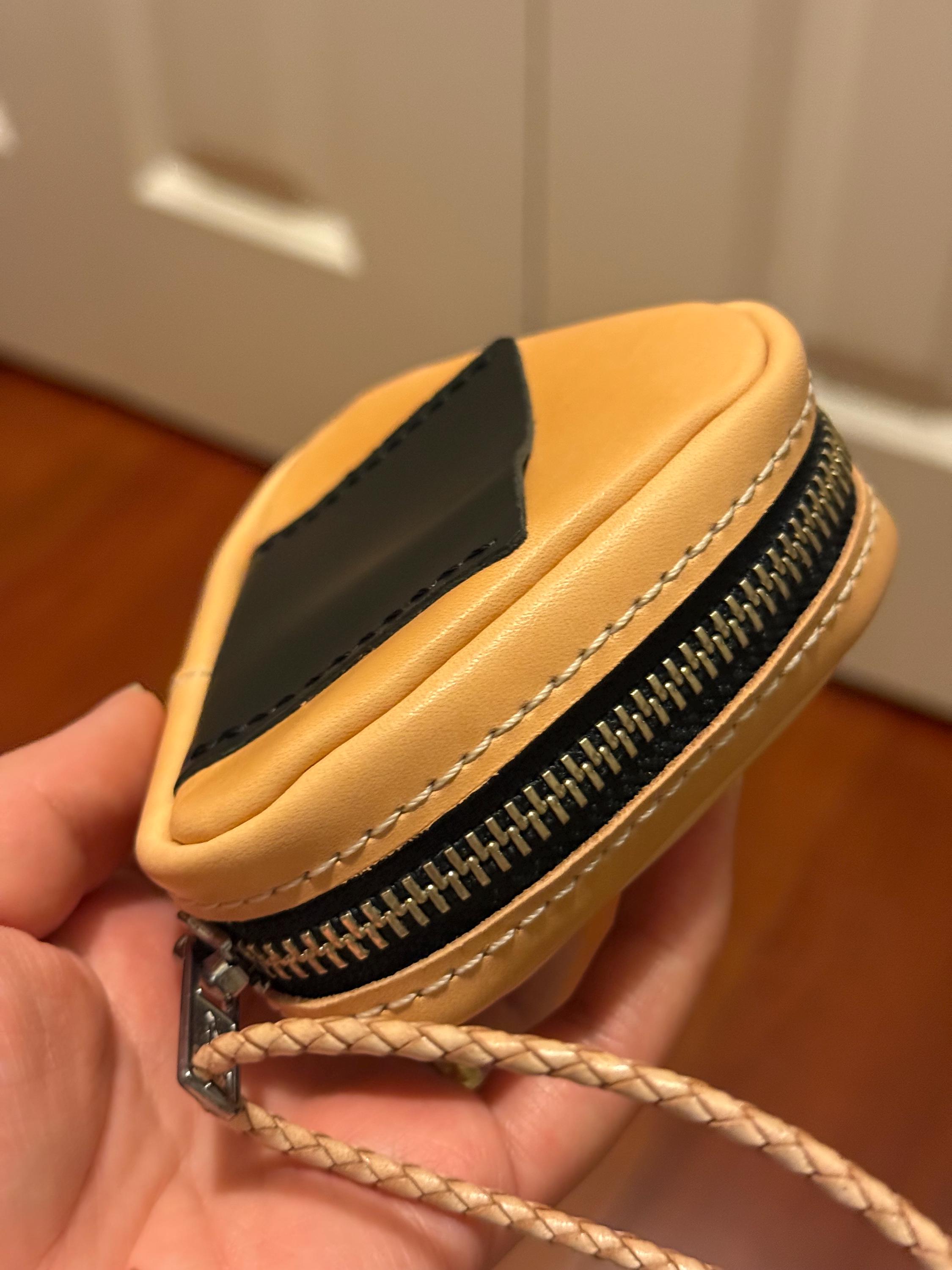 A-4｜Onigiri Leather Pouch｜遊び心を持ち歩く Handmade Onigiri Pouch: Italian Leather Coin Purse - Etsy