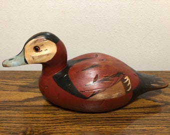 Beautiful vintage wooden Ruddy Duck signed by artist Richard Connelly