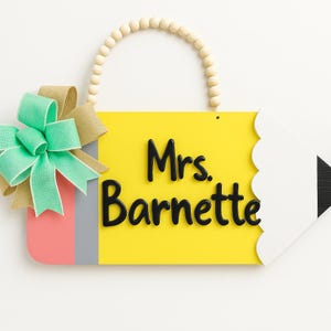 Personalized Teacher Pencil Sign: Handcrafted Classroom Door Hanger