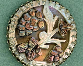 Antique Carved Shell Fantastic Grape Button 2 tone iridescent background may be green shell Grapes leaves floral 1 dia MED