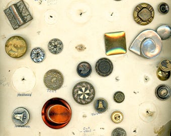 Awesome card of 41 assorted metals buttons , sizes, types of metal,  fun for everyone